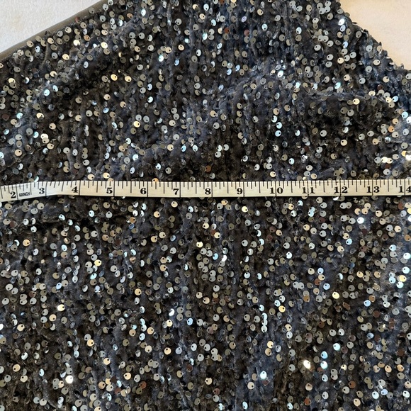 New One Shoulder Body-con Sleeveless Grey Sequence Short Dress. Size Large. - Picture 11 of 16